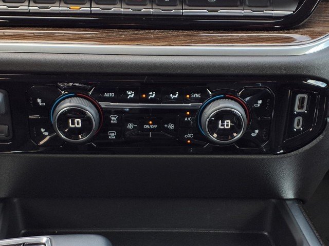 2022 Chevrolet Silverado 1500 RST - Photo 15