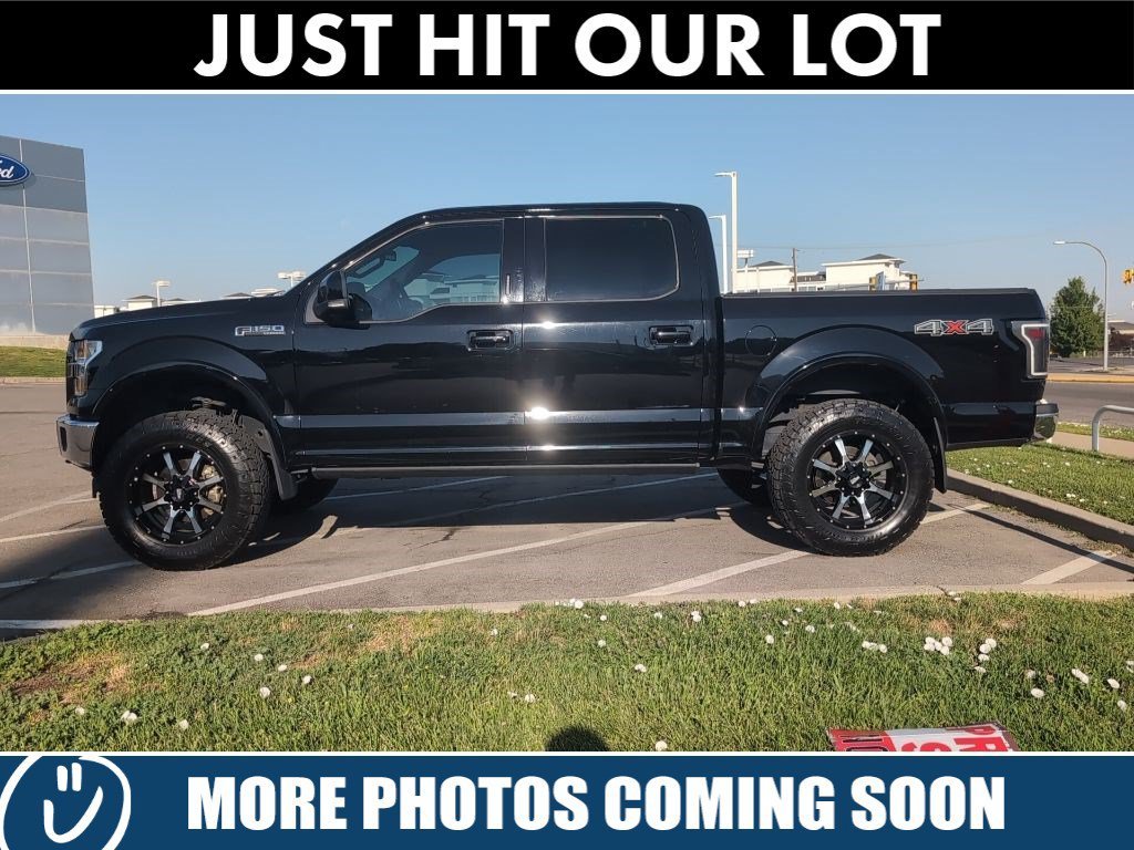 Used 2017 Shadow Black Ford Lariat image 5