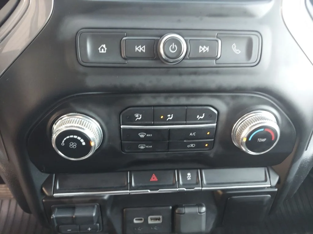 Used 2023 White GMC Pro image 26