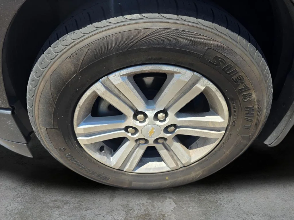 Used 2014 Tungsten Metallic Chevrolet LT image 29