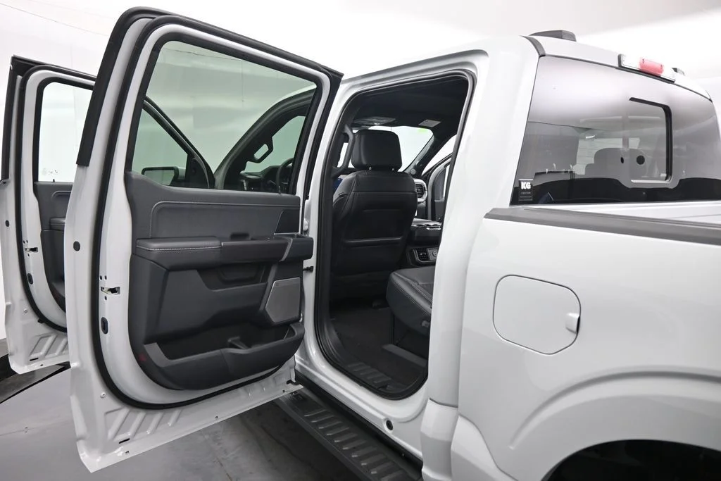 New 2026 Avalanche Ford Lariat image 20