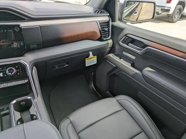 2026 GMC Sierra 1500 Denali - Photo 17