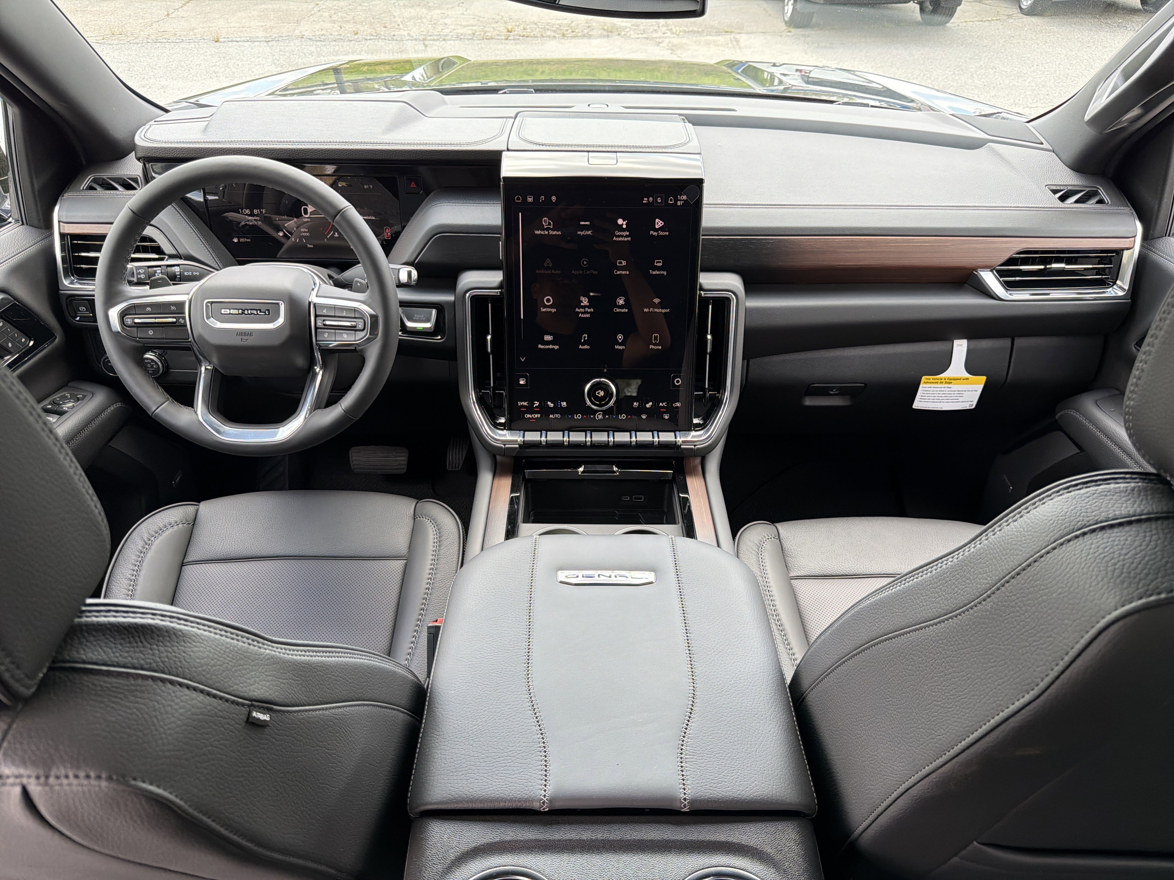 2026 GMC Yukon XL Denali - Photo 27