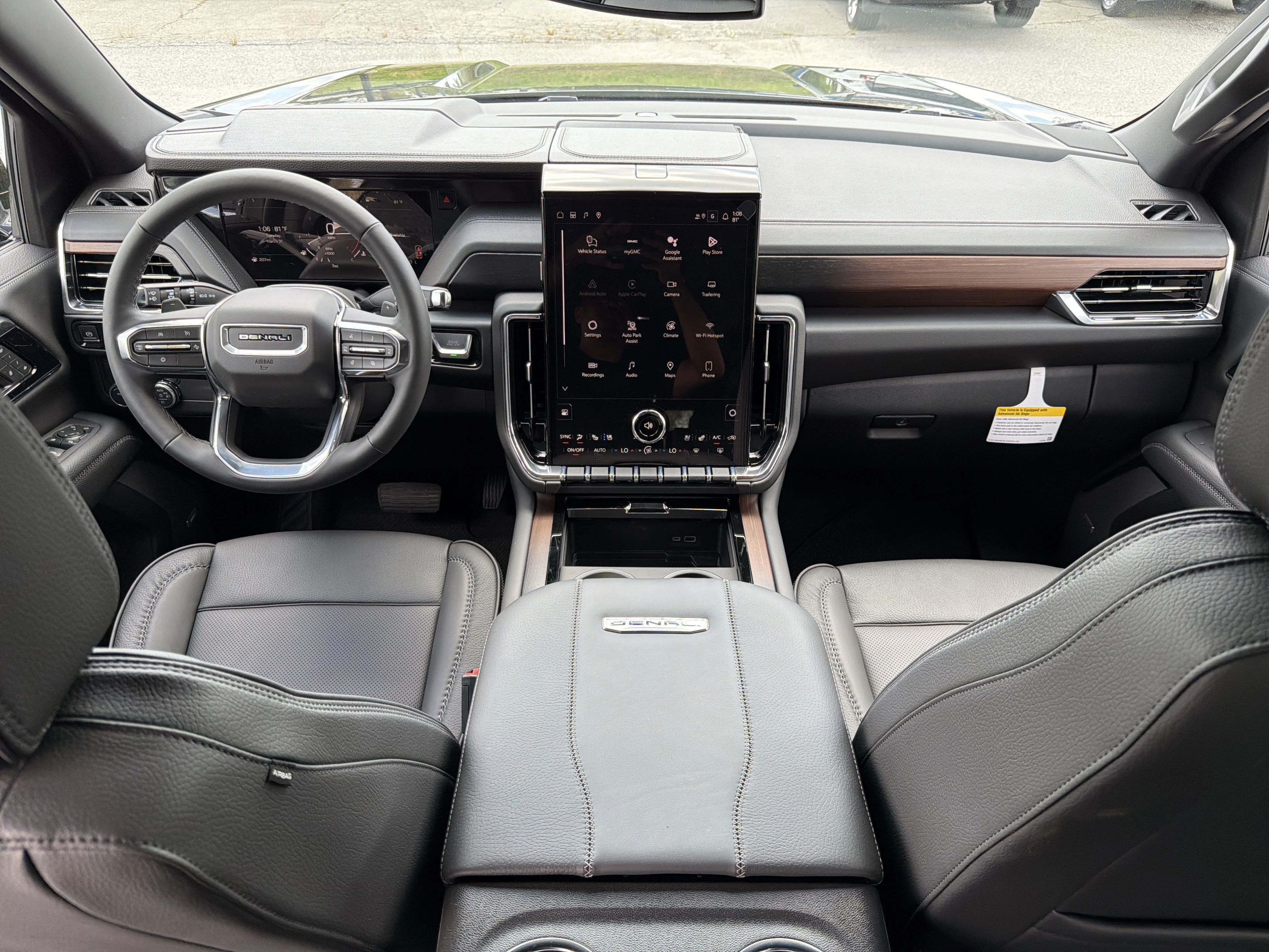 2026 GMC Yukon XL Denali - Photo 28