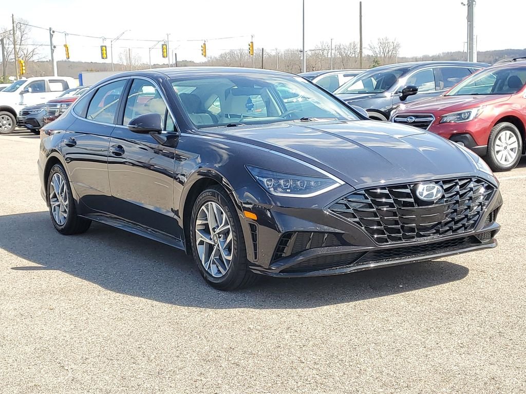 Used 2023 Carbon Blue Hyundai SEL image 4