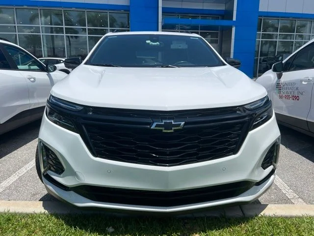 Used 2024 White Chevrolet Premier image 3