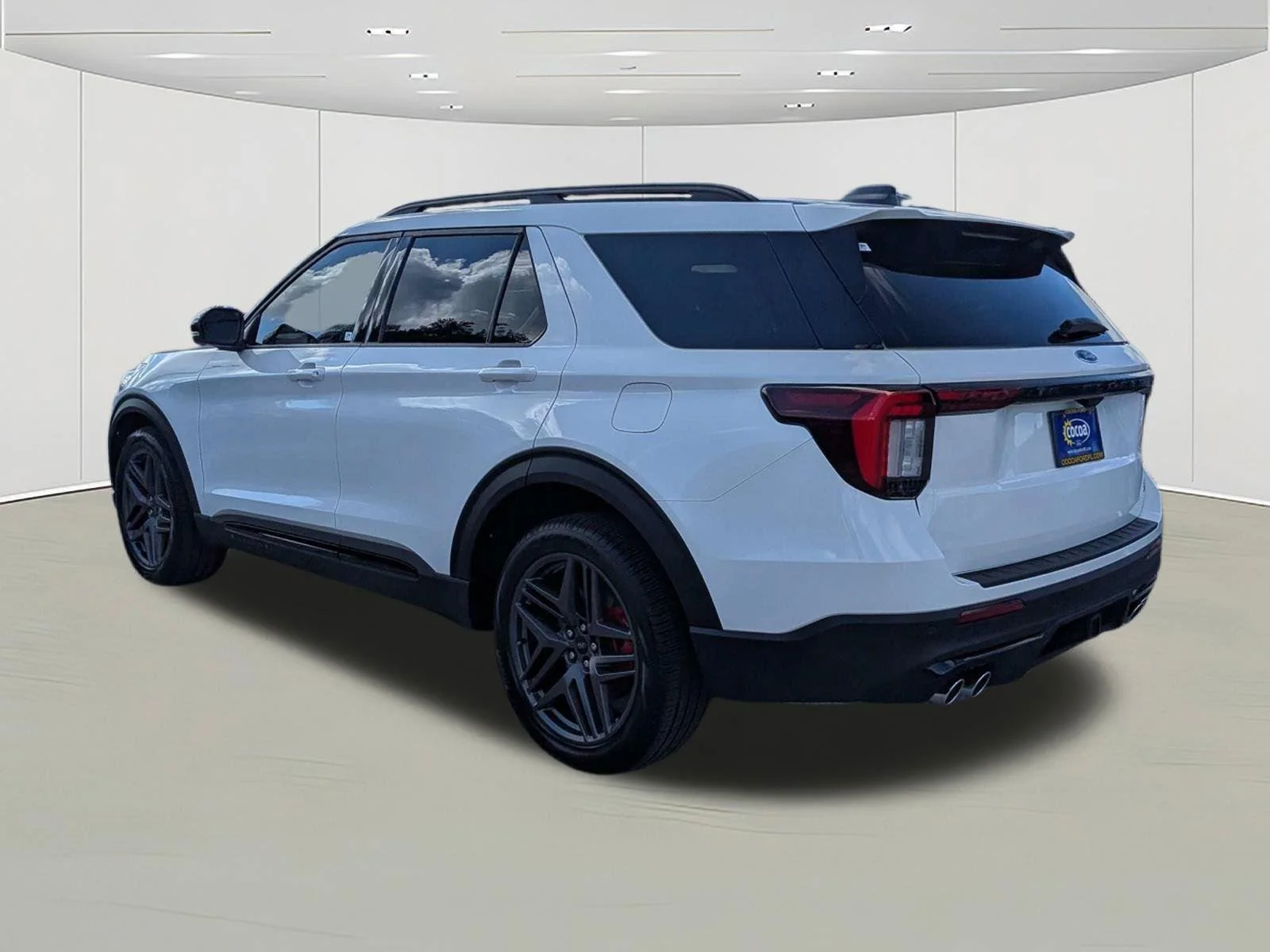 New 2026 Star White Metallic Tri-Coat Ford ST image 5