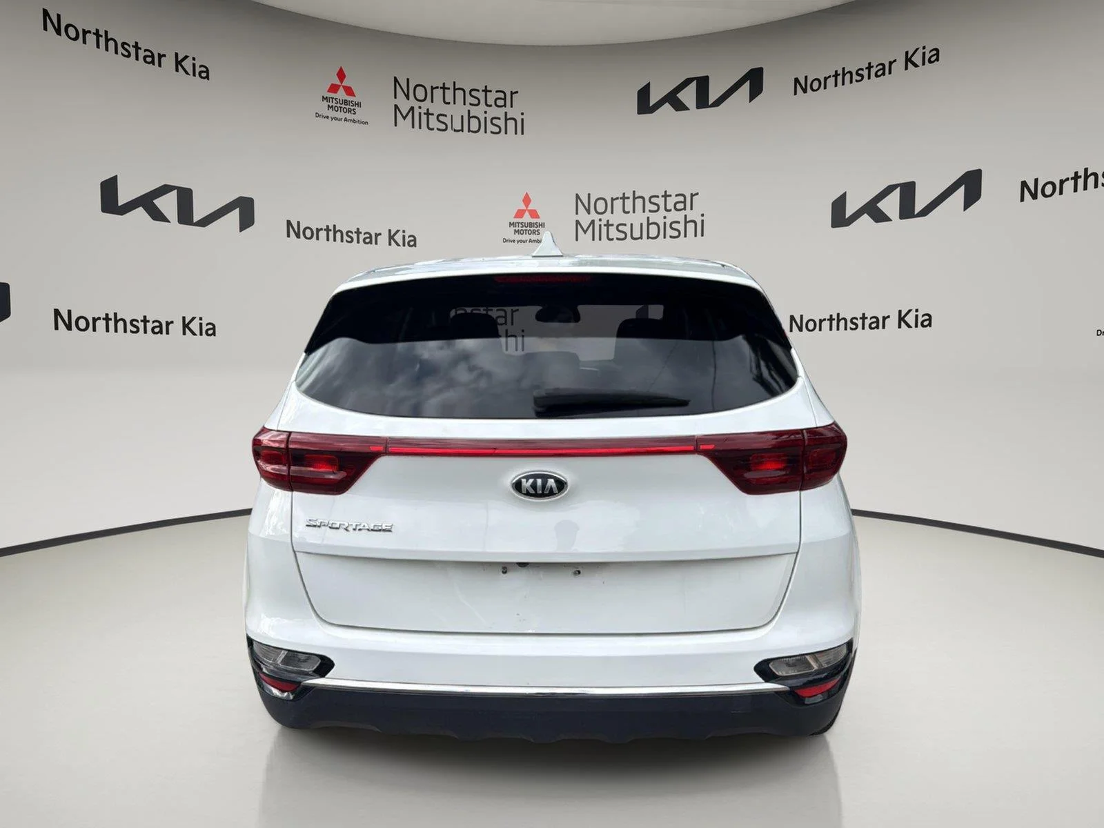 Used 2020 Clear White Kia LX image 5