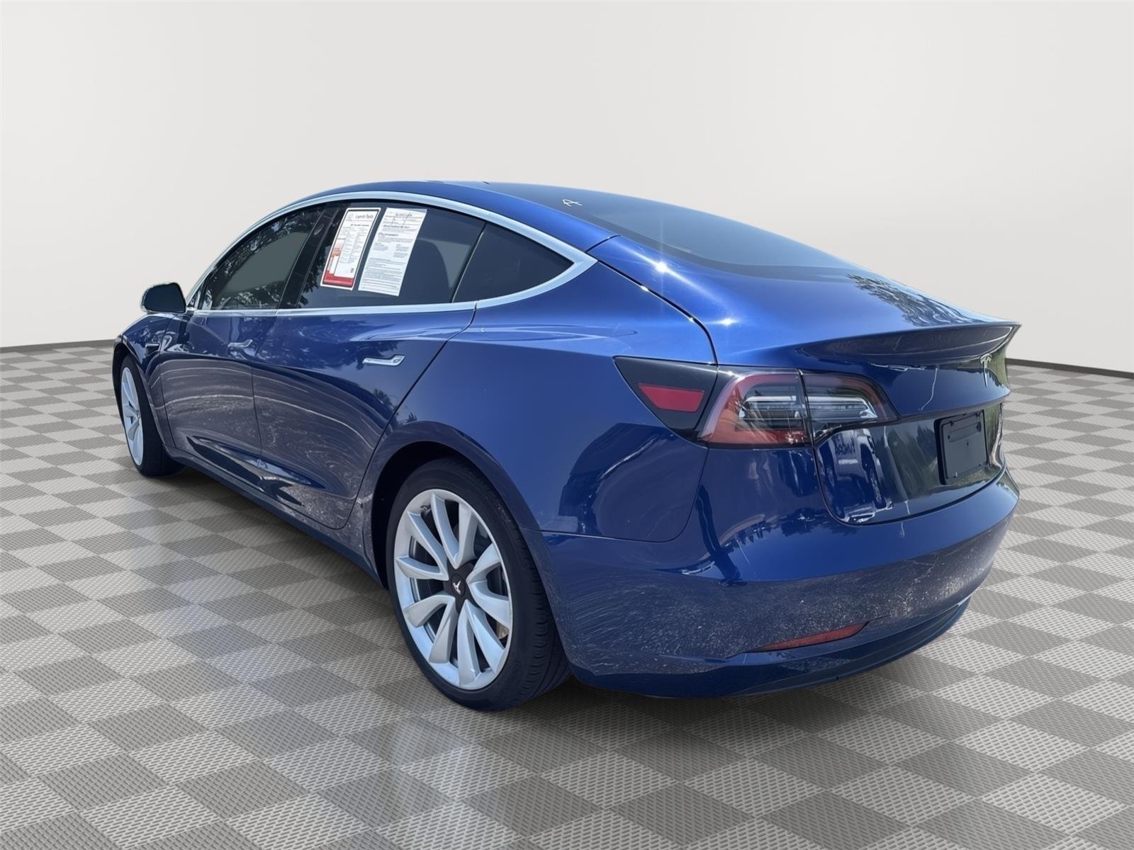 Used 2020 Deep Blue Metallic Tesla Long Range image 11