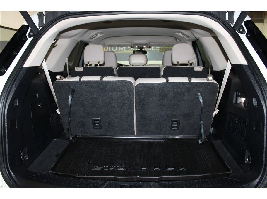 Used 2022 White Ford XLT image 21