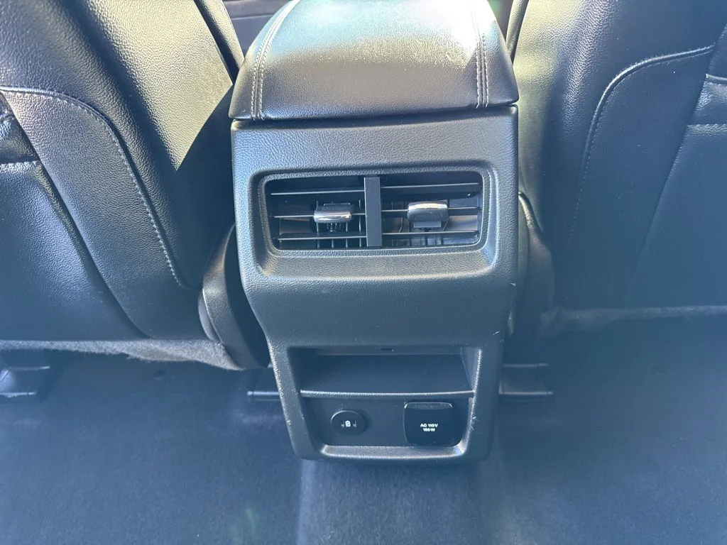 Used 2024 Iconic Silver Metallic Ford Titanium image 29