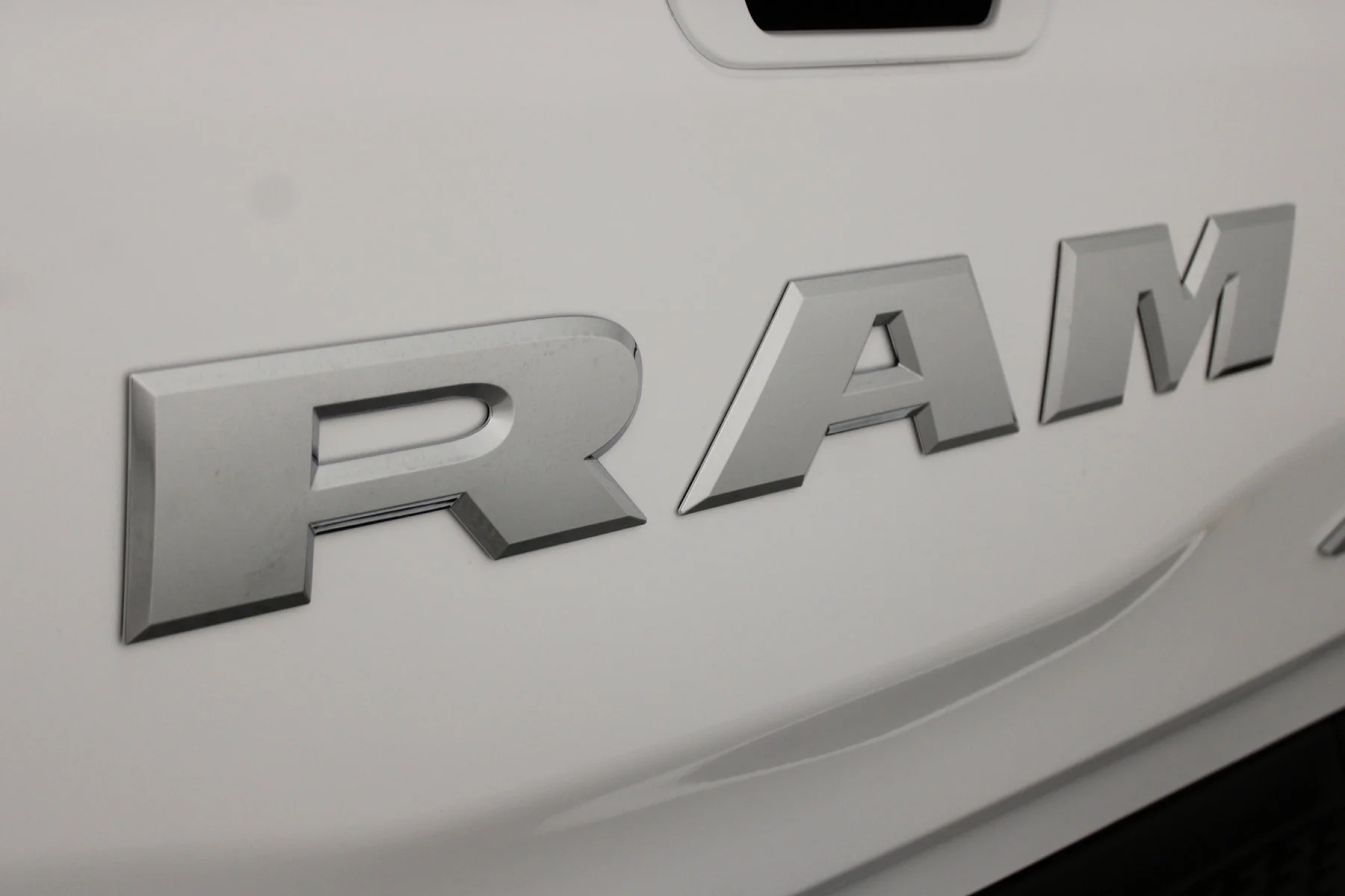 New 2026 Bright White Clear-Coat Exterior Paint RAM Big Horn 4x4 Crew Cab 5