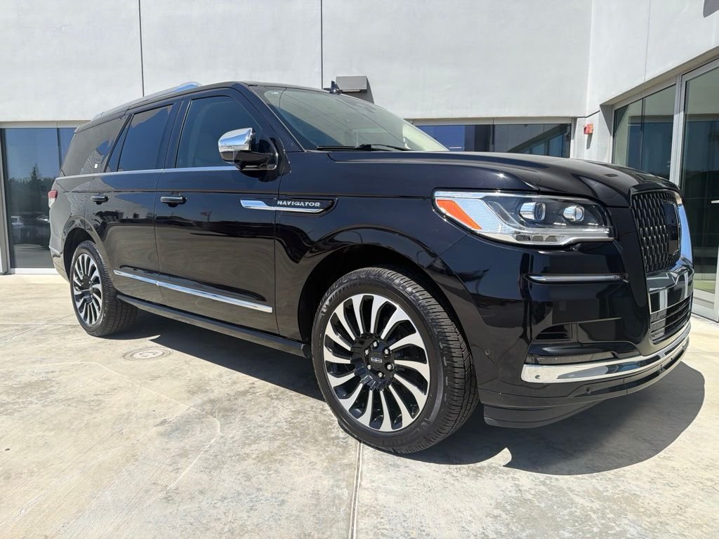 2024 Lincoln Navigator