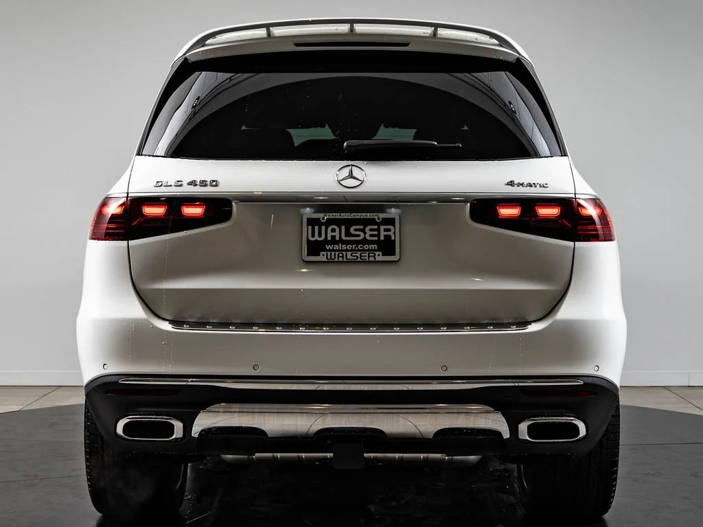 New 2026 Polar White Mercedes-Benz GLS 450 image 7
