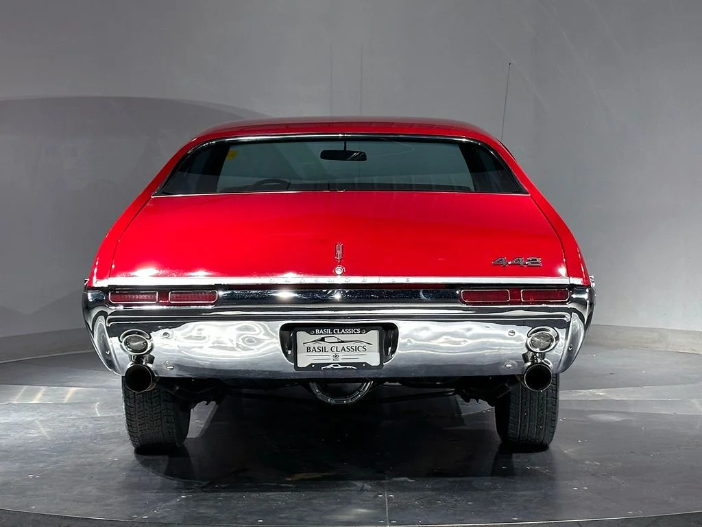 Used 1968 Red Oldsmobile  image 7