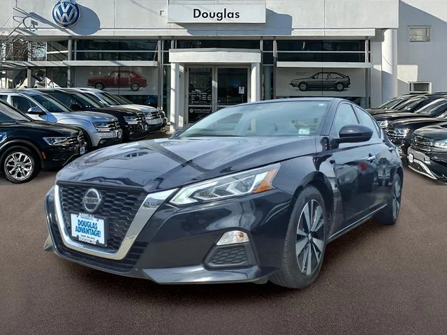 2022 Nissan Altima SV