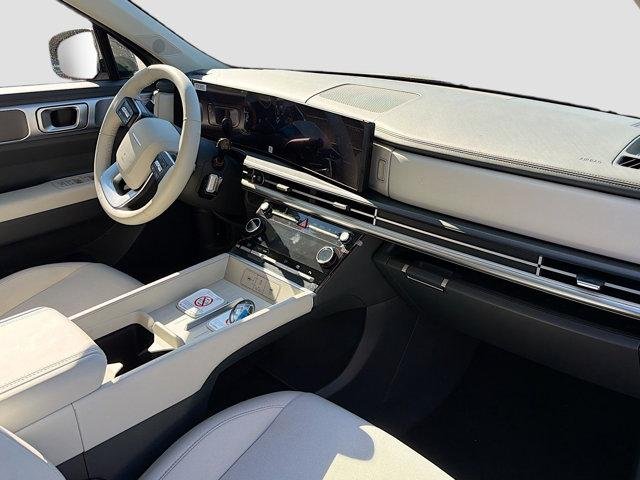 New 2026 Shimmering Silver Hyundai SE image 16