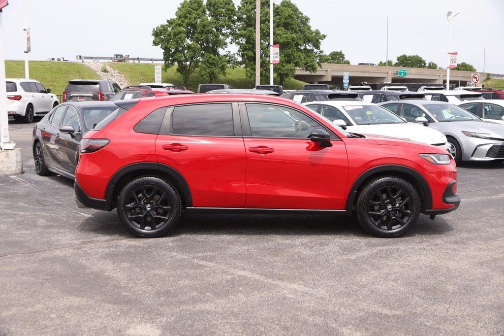 Used 2024 Milano Red Honda Sport image 5
