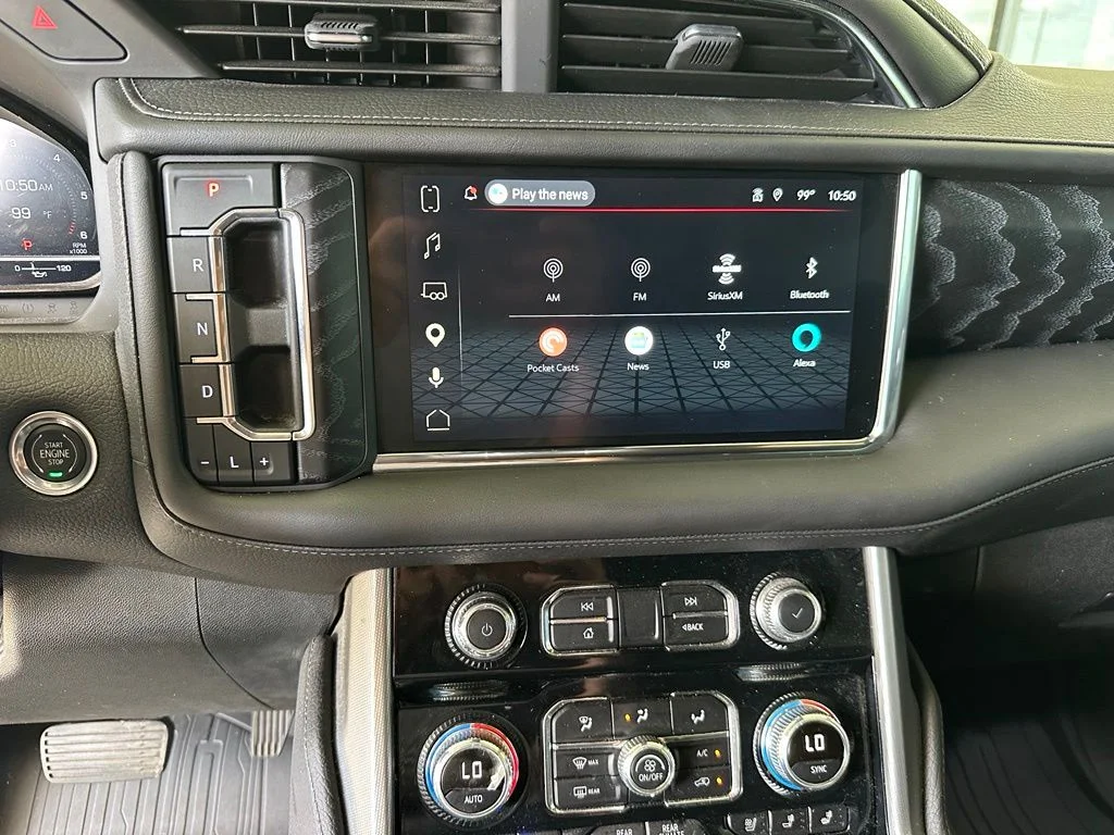 Used 2023 Silver GMC Denali image 24