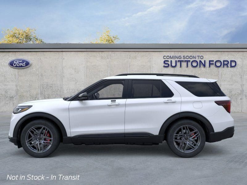 New 2026 Star White Metallic Tri-Coat Ford ST image 3