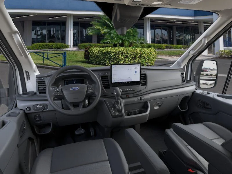 New 2026 Oxford White Ford Base image 10