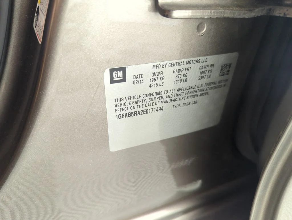 Used 2014 Gray Cadillac 2.5L Luxury image 39