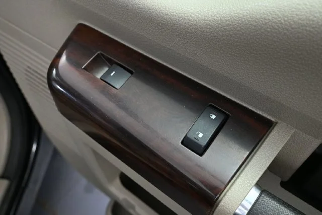 Used 2008 Black Ford Lariat image 35