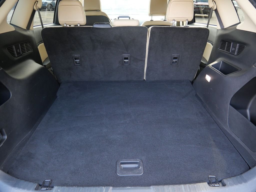 Used 2024 Black Ford SEL image 10