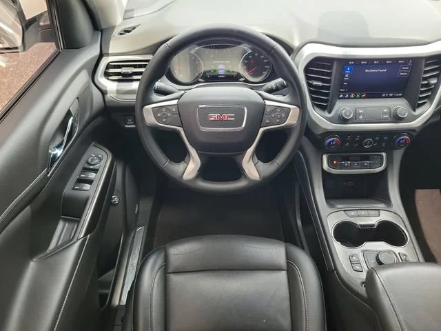 2023 GMC Acadia SLT - Photo 10
