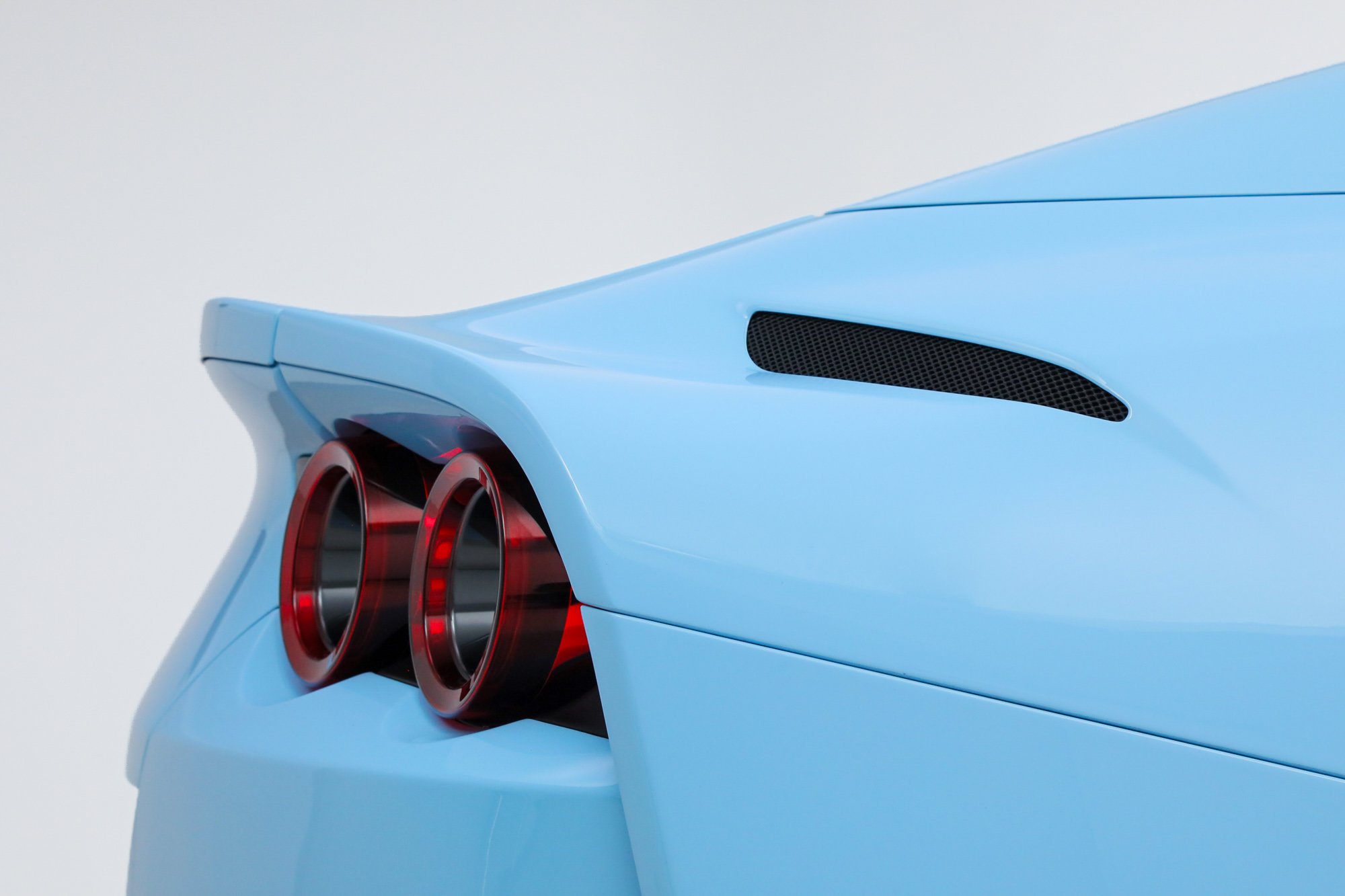 Used 2023 Blue Ferrari  image 22