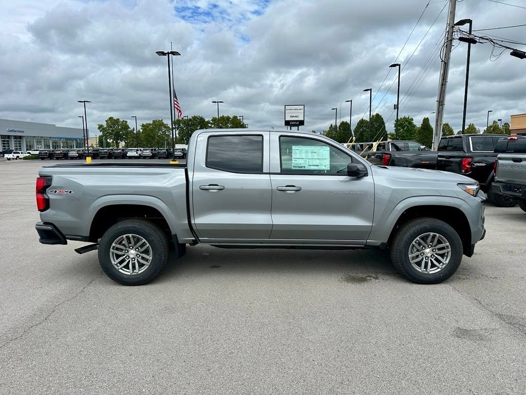 2026 Chevrolet Colorado LT - Photo 2