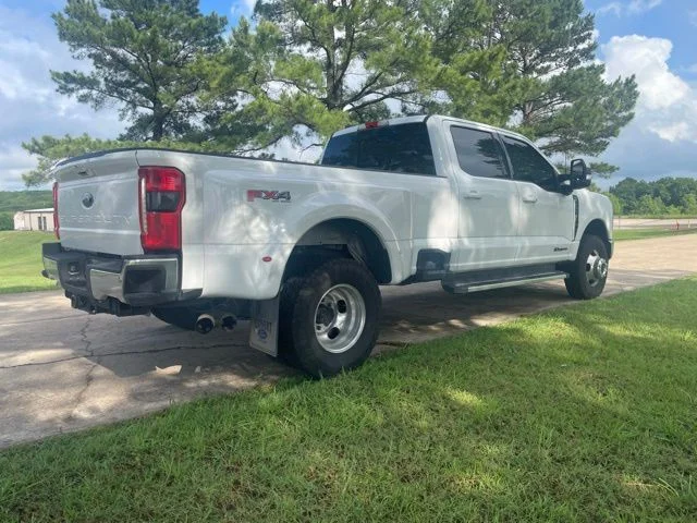 Used 2023 White Ford Lariat image 7