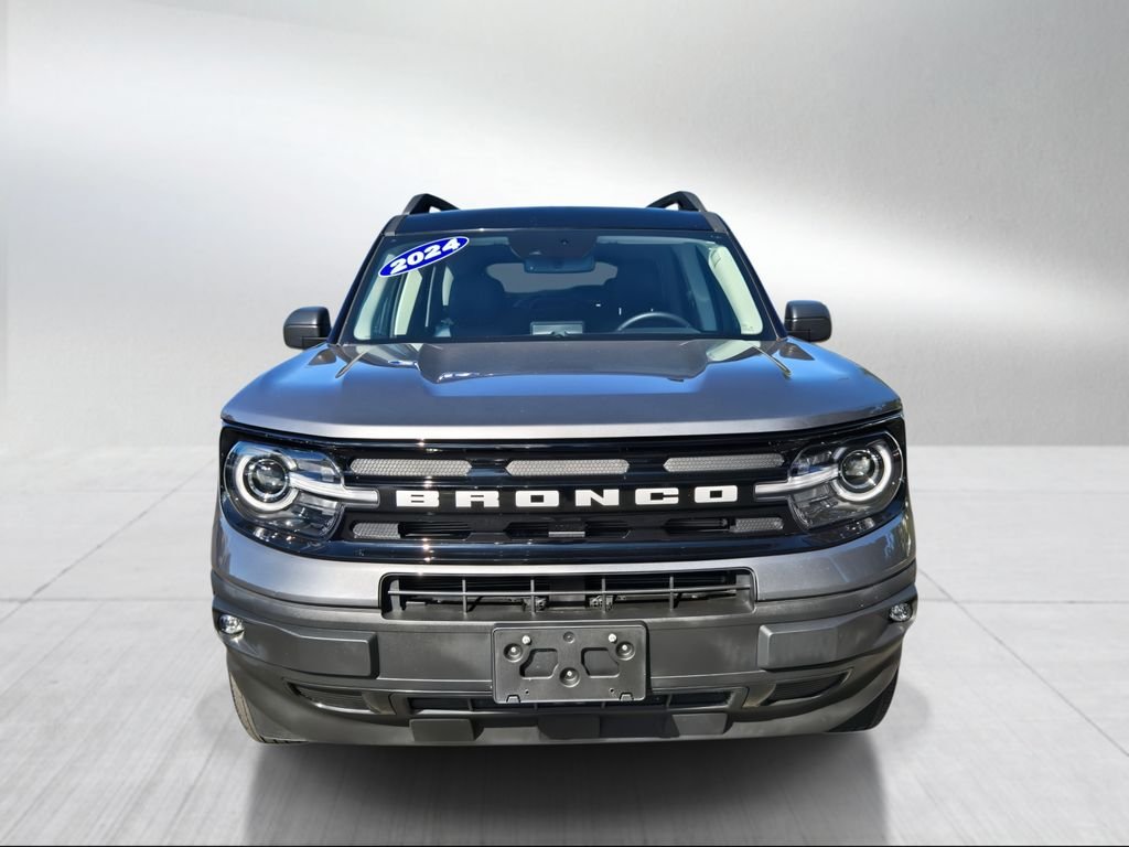 Used 2024 Gray Metallic Ford Outer Banks image 8