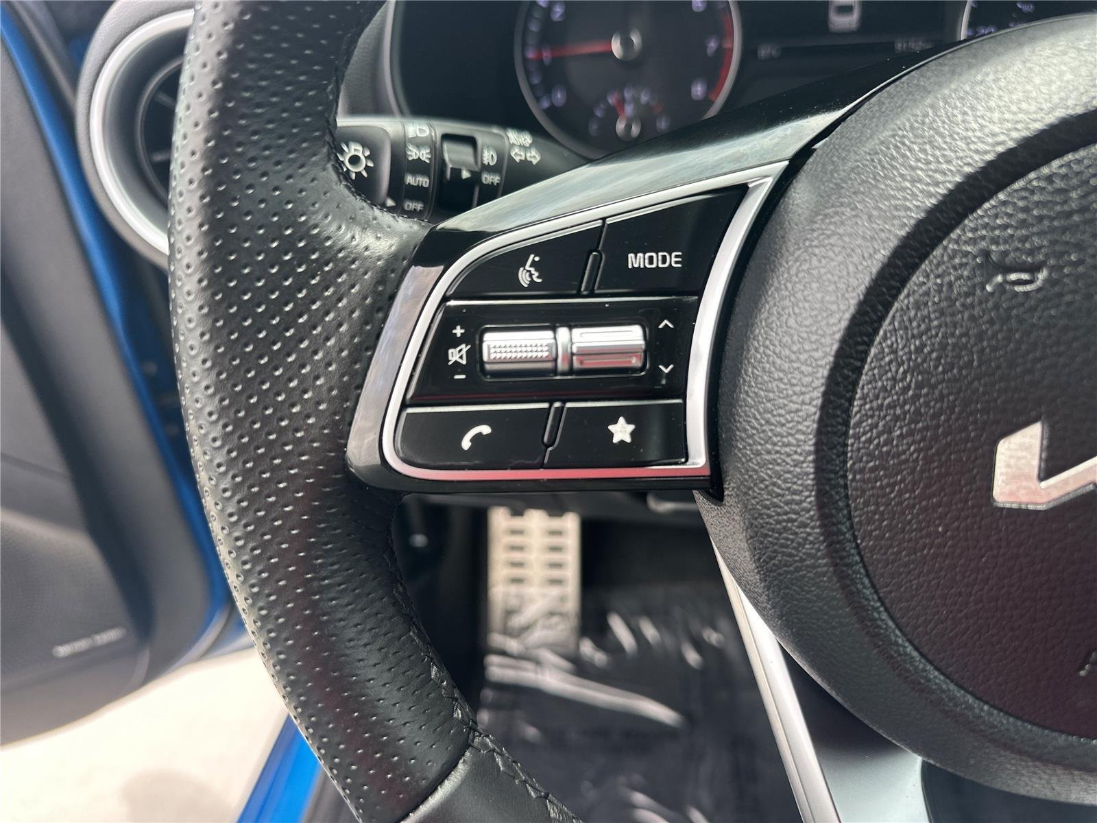 Certified Used 2024 Sporty Blue Kia GT-Line image 10