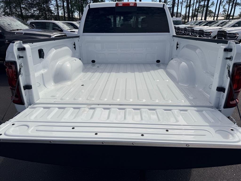 New 2026 Bright White Clear-Coat Exterior Paint RAM Tradesman Crew Cab 4x4 6