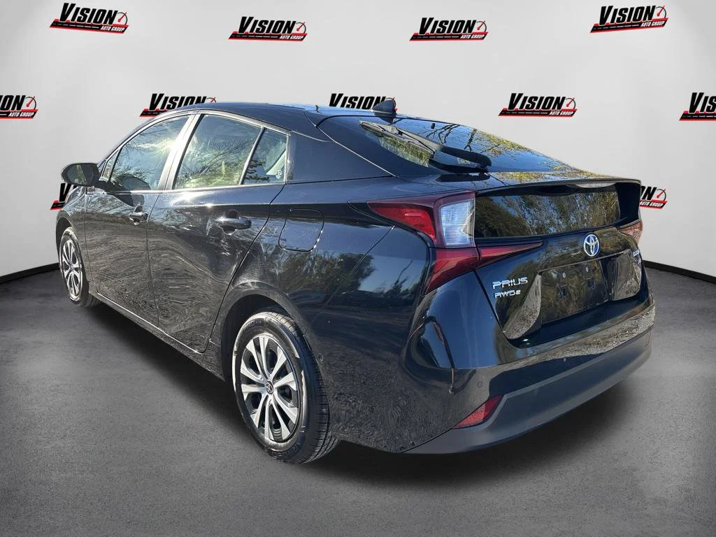 Used 2019 Black Toyota XLE AWD-e image 7