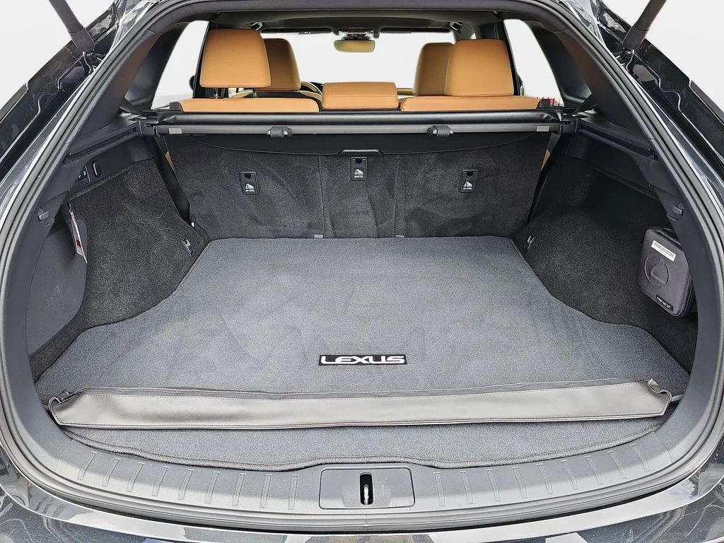 Used 2024 Black Lexus 350 Premium image 12