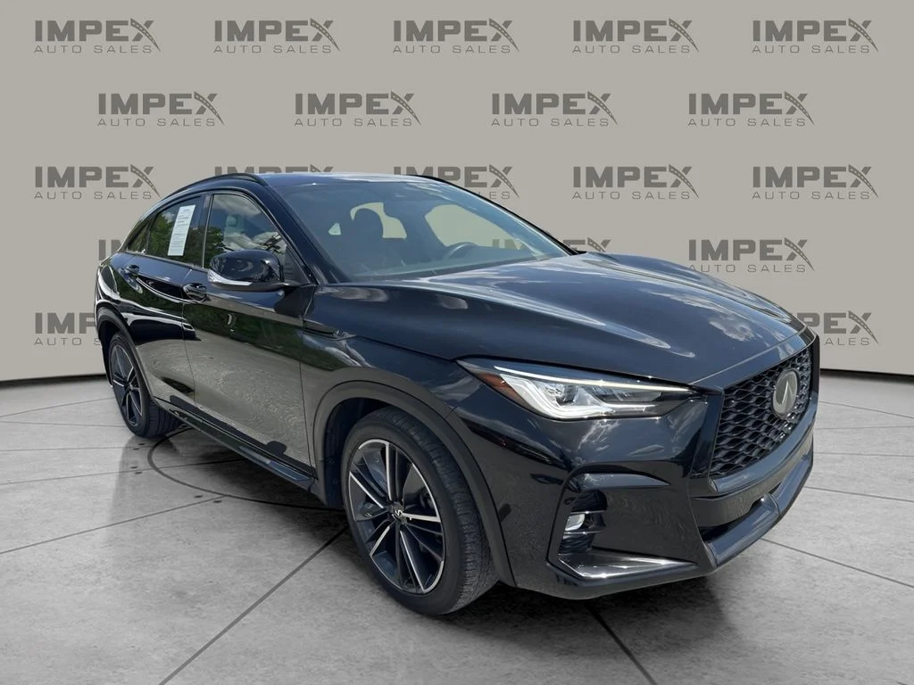 Used 2023 Black INFINITI LUXE image 7
