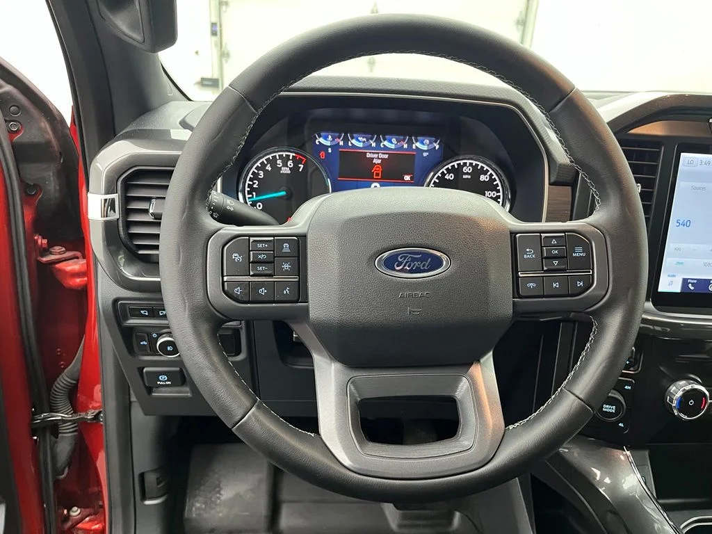 Used 2023 Red Ford XLT image 19
