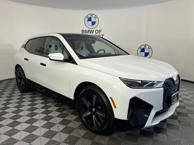 2024 BMW iX xDrive50