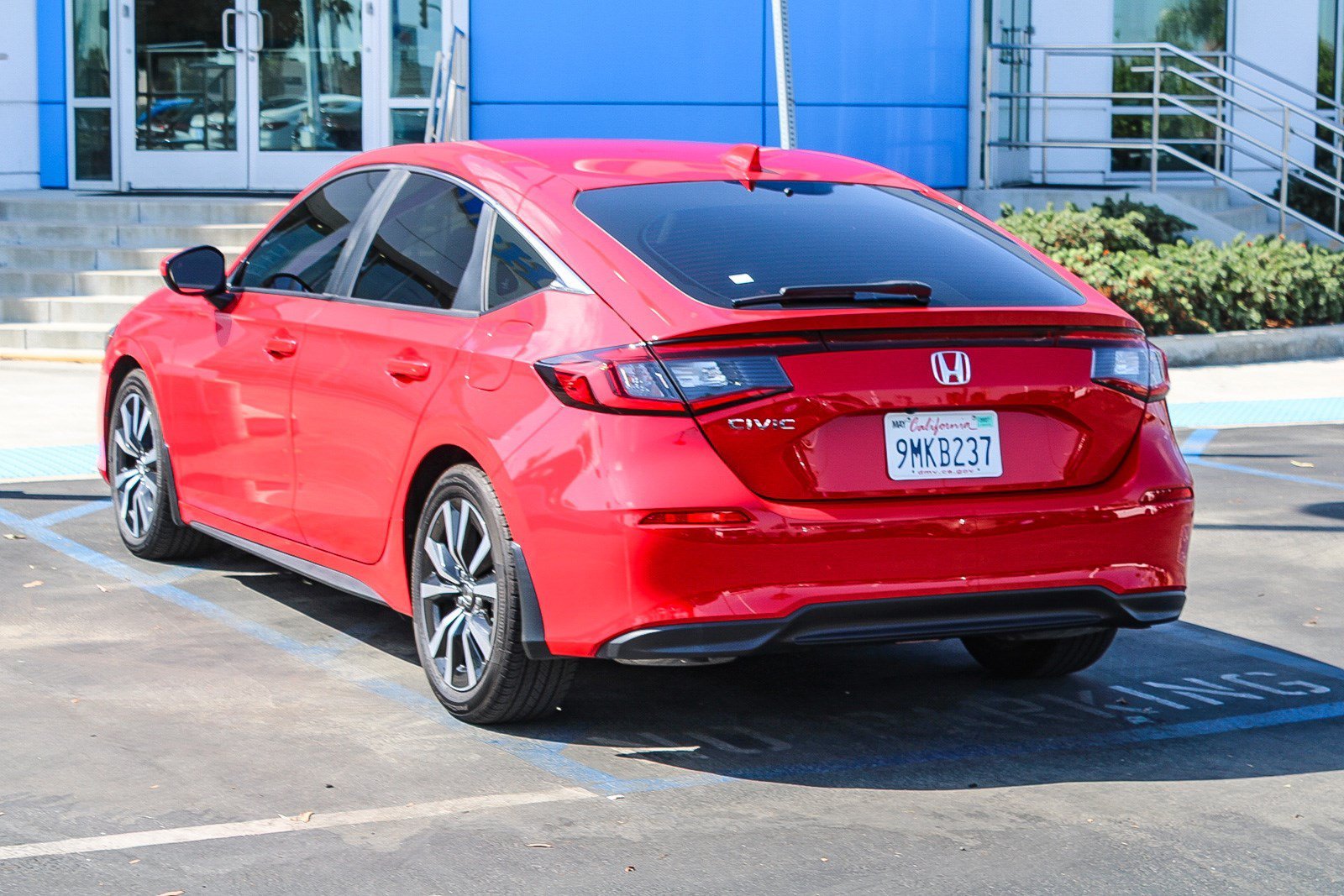 Certified Used 2024 Rallye Red Honda EX-L image 23