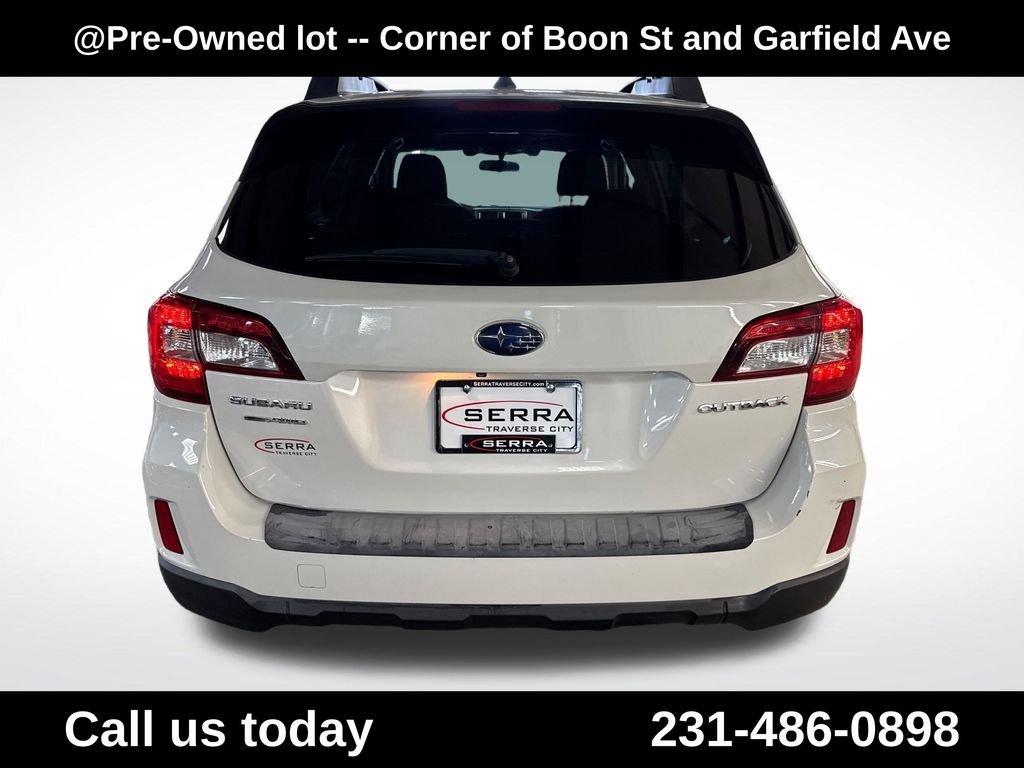 Used 2016 White Subaru 2.5i Premium image 4