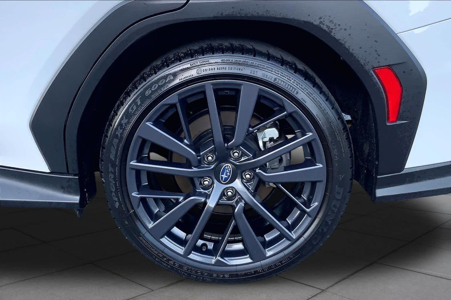 Used 2025 Ceramic White Subaru Premium image 10