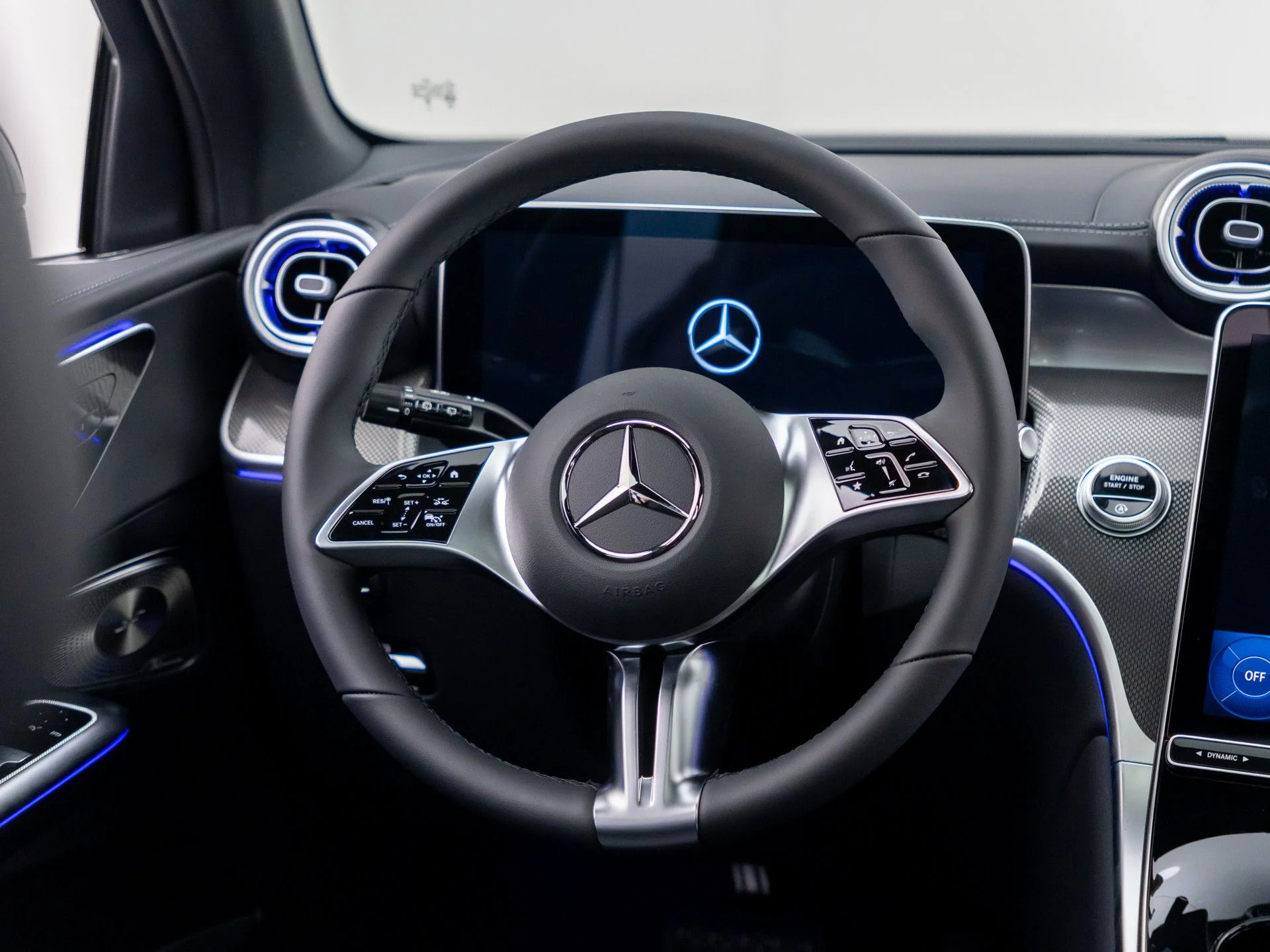 New 2027 Black Mercedes-Benz GLC 300 image 11