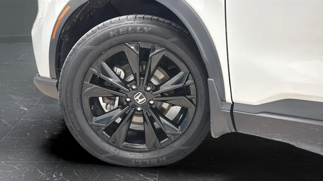 Used 2023 Platinum White Pearl Honda Sport Touring image 29