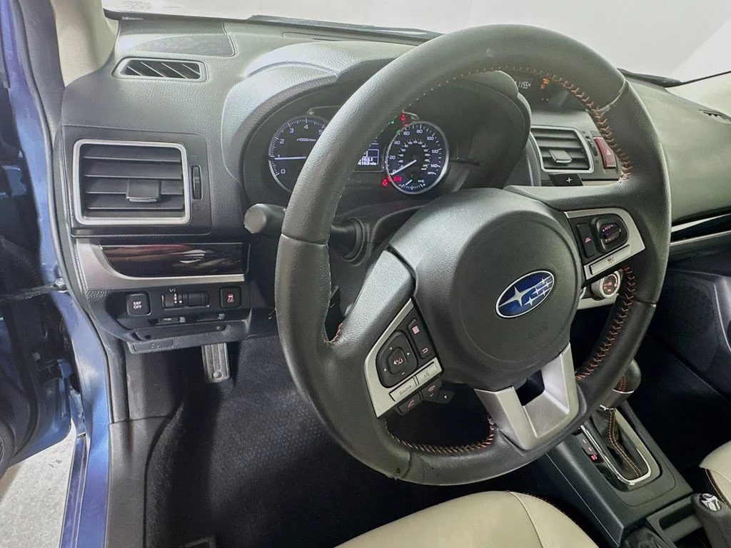 Used 2017 Blue Subaru 2.0i Limited image 11