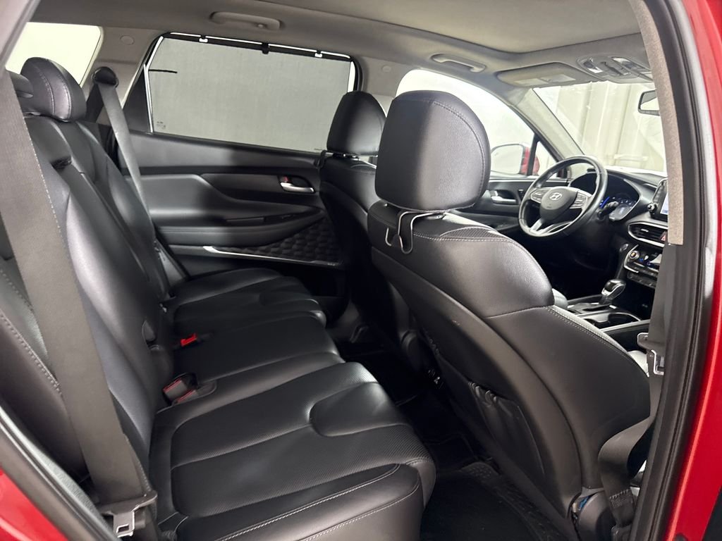 Used 2019 Red Hyundai Ultimate image 13