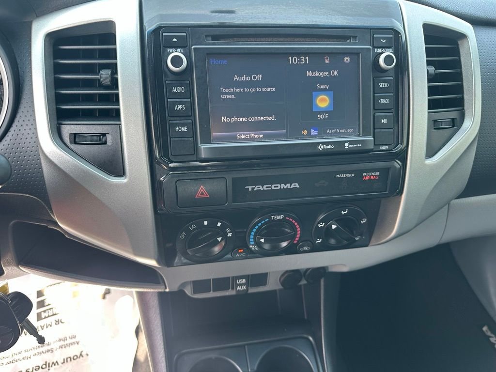 Used 2015 Black Toyota PreRunner image 16