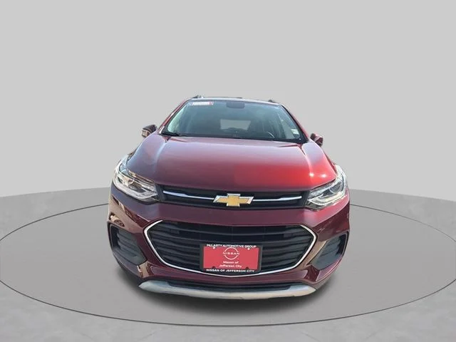 Used 2022 Red Chevrolet LT image 10