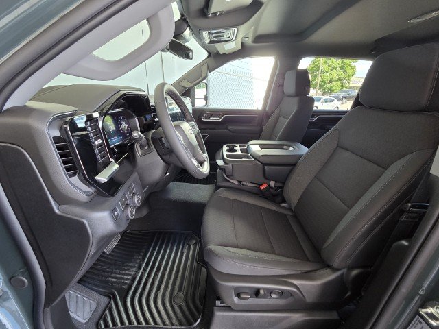 2026 Chevrolet Silverado 3500 HD LT - Photo 13